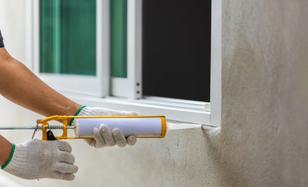 Window Caulking Service in Bentonville