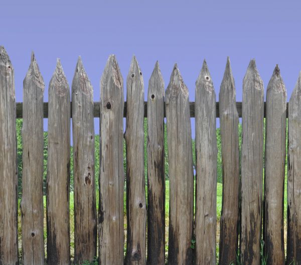 Cedar Post Repair in Bentonville